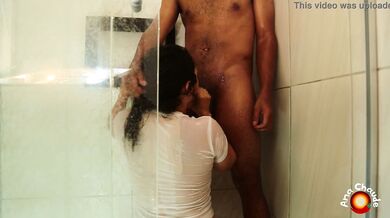 Ana Chaude - Intense anal sex in the shower - TRAILER: Full video on RED