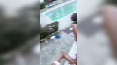 Pistolinha Anao e morena gostosa