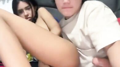 Novinha fodeu na live ao vivo