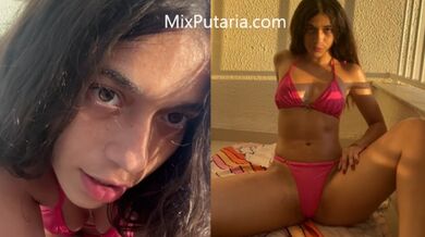 Novinha brasileira safada provocando de biquini