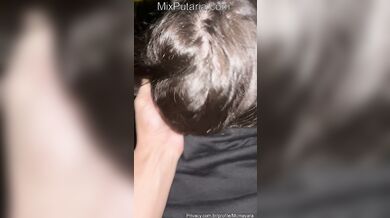 mc mayara dando a buceta de quatro