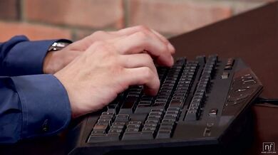 Comendo a secretaria novinha gostosa HD