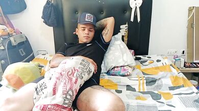 How nice how my stepbrother fucks me in my room